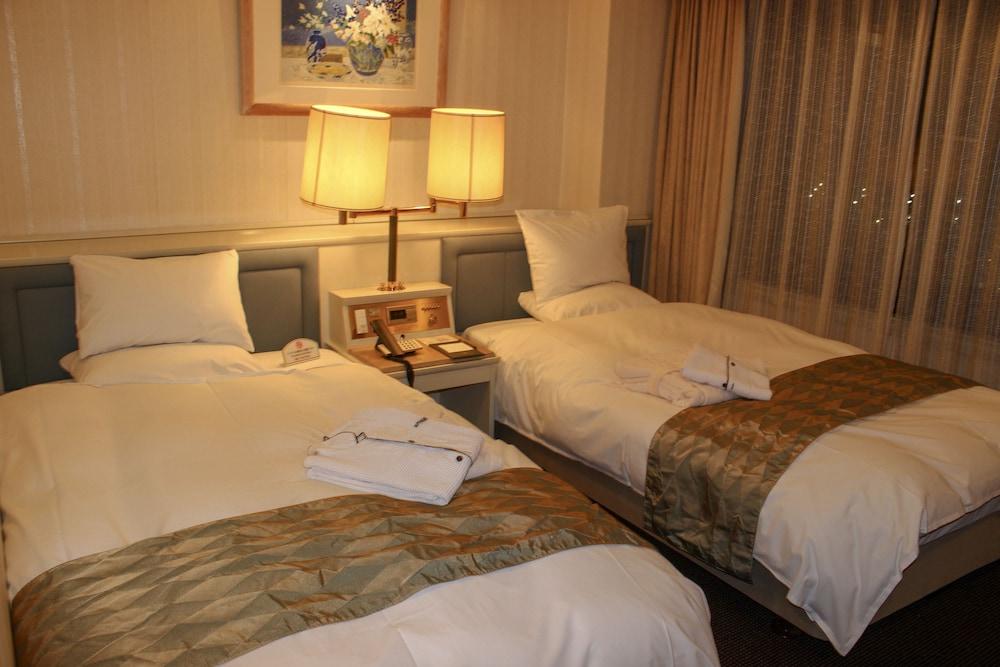 Hotel Higashinihon Utsunomiya Dış mekan fotoğraf